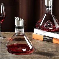 Luxury Wine Decanter - Transparent Nordic Aerating Carafe