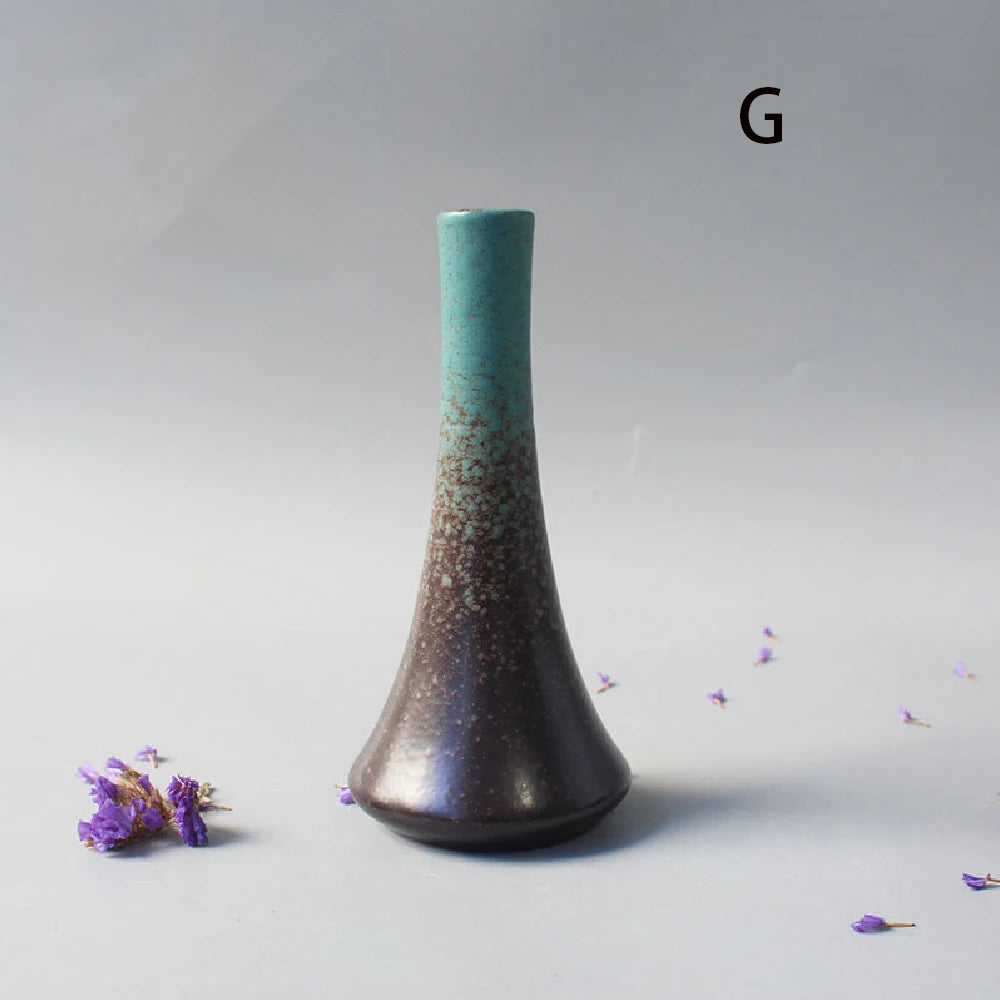 Minimalist Black Ceramic Bud Vase - Japanese Inspired Decor