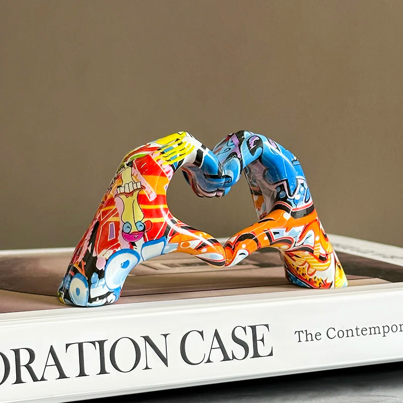 Graffiti Hand Heart Gesture Statue - Modern Resin Love Decor