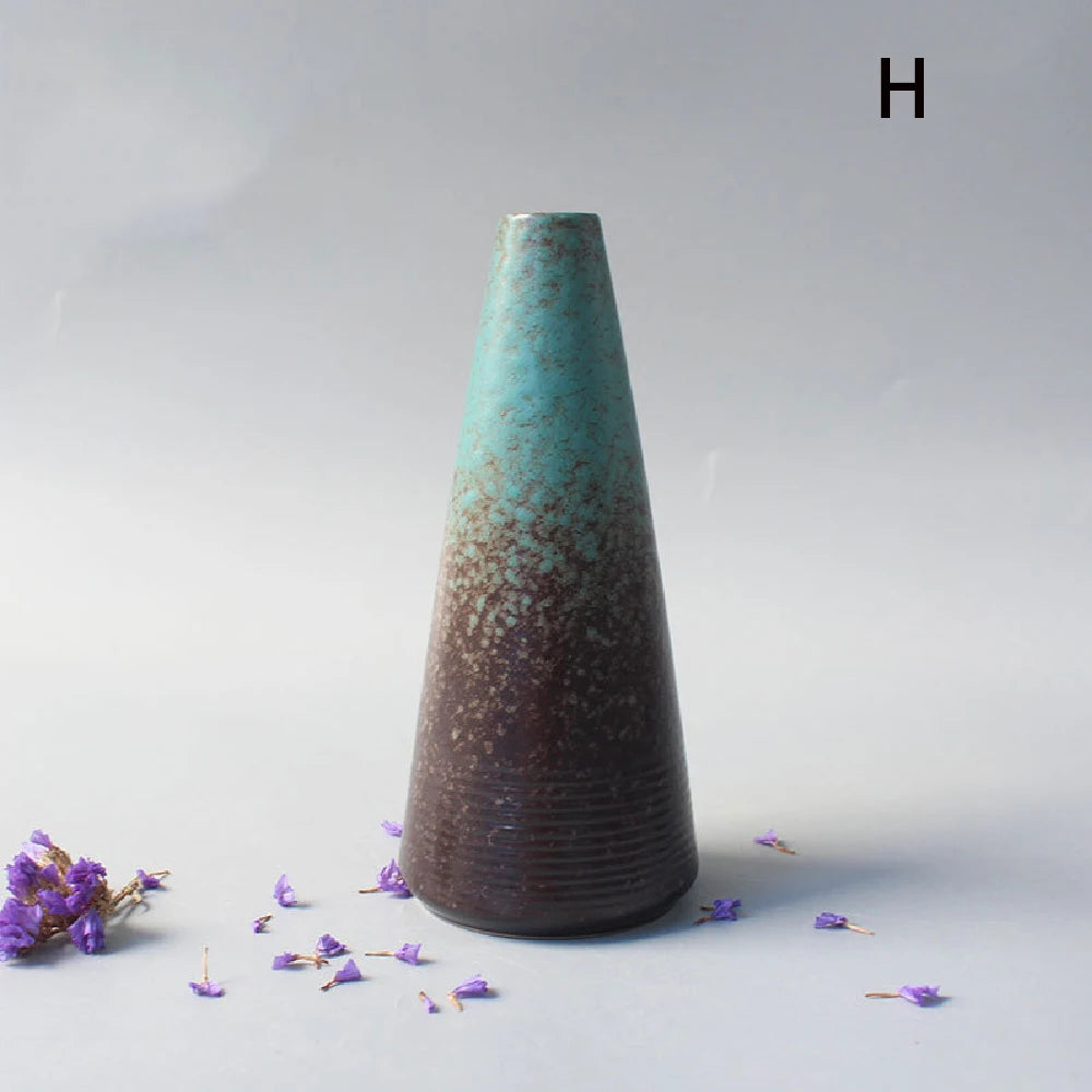 Minimalist Black Ceramic Bud Vase - Japanese Inspired Decor