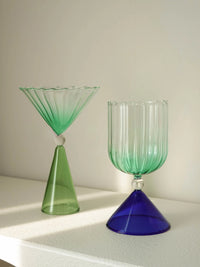 Elegant Champagne Coupe and Flute Glass - 150ML to 250ML