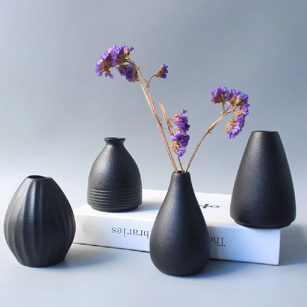 Minimalist Black Ceramic Bud Vase - Japanese Inspired Decor
